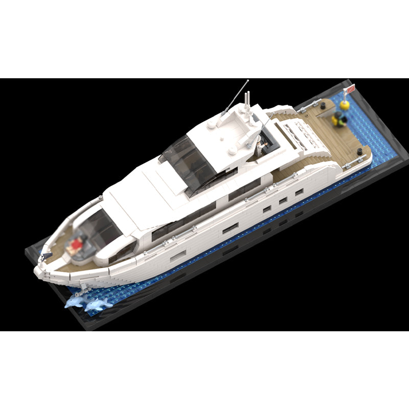 MOC-151521 Luxury Yacht Minifigure Size