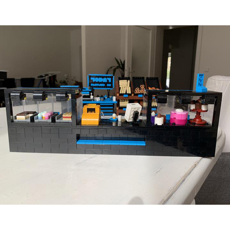 MOC-79812 Hipster Bakery