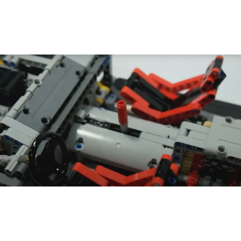 MOC-104560 1:8 Scale Supercar Chassis with Removable Engine