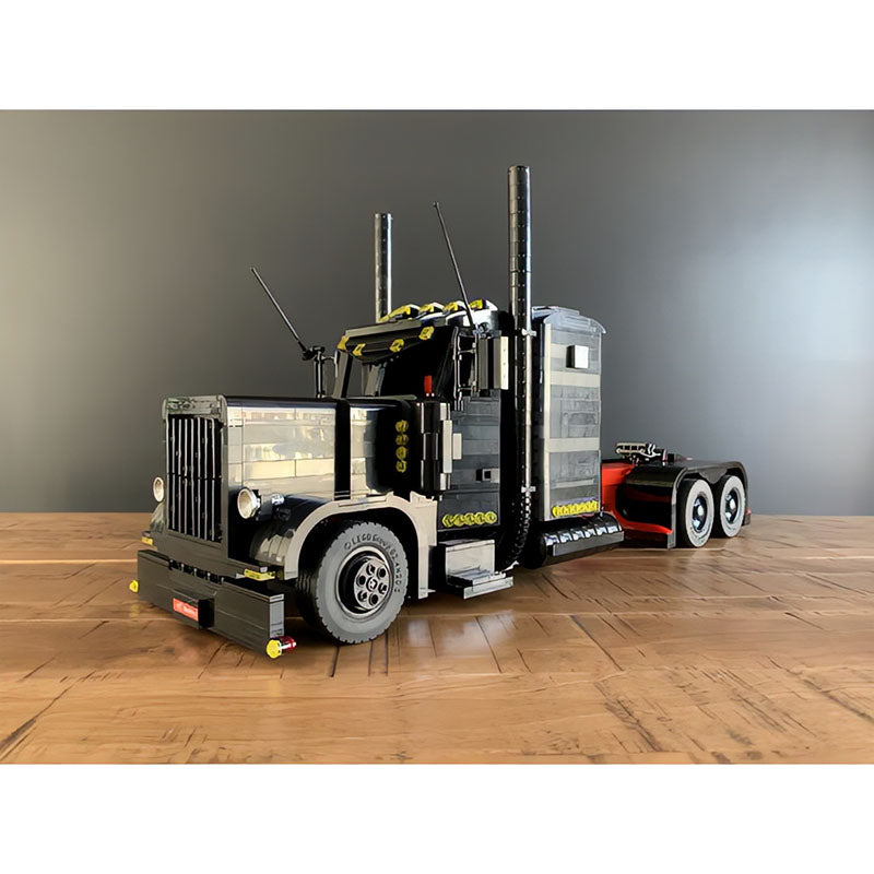 MOC-136559 Black&Red frame Peterbilt 2023