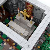 Laden Sie das Bild in den Galerie-Viewer, MOC-101468 Medieval Church